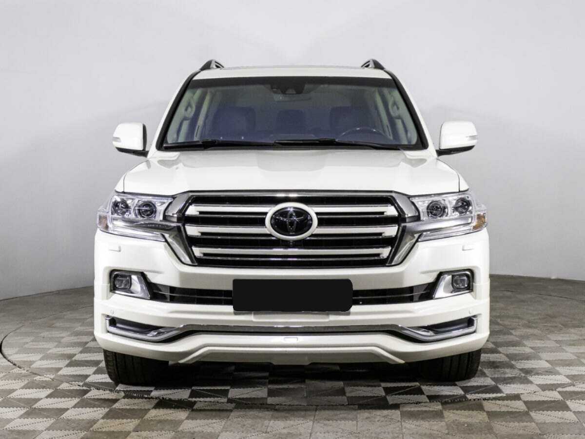 Toyota Land Cruiser с пробегом — 2016 год. Фото: #1
