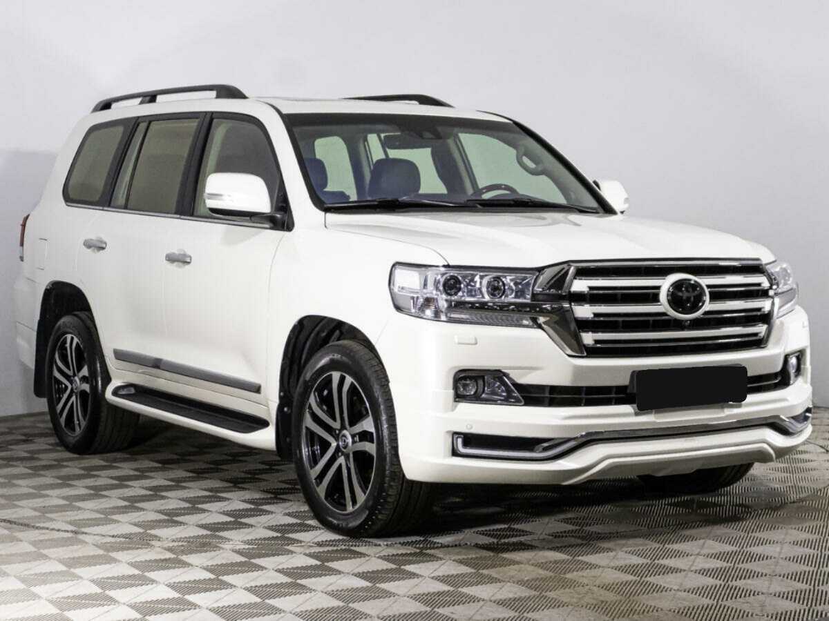 Toyota Land Cruiser с пробегом — 2016 год. Фото: #2