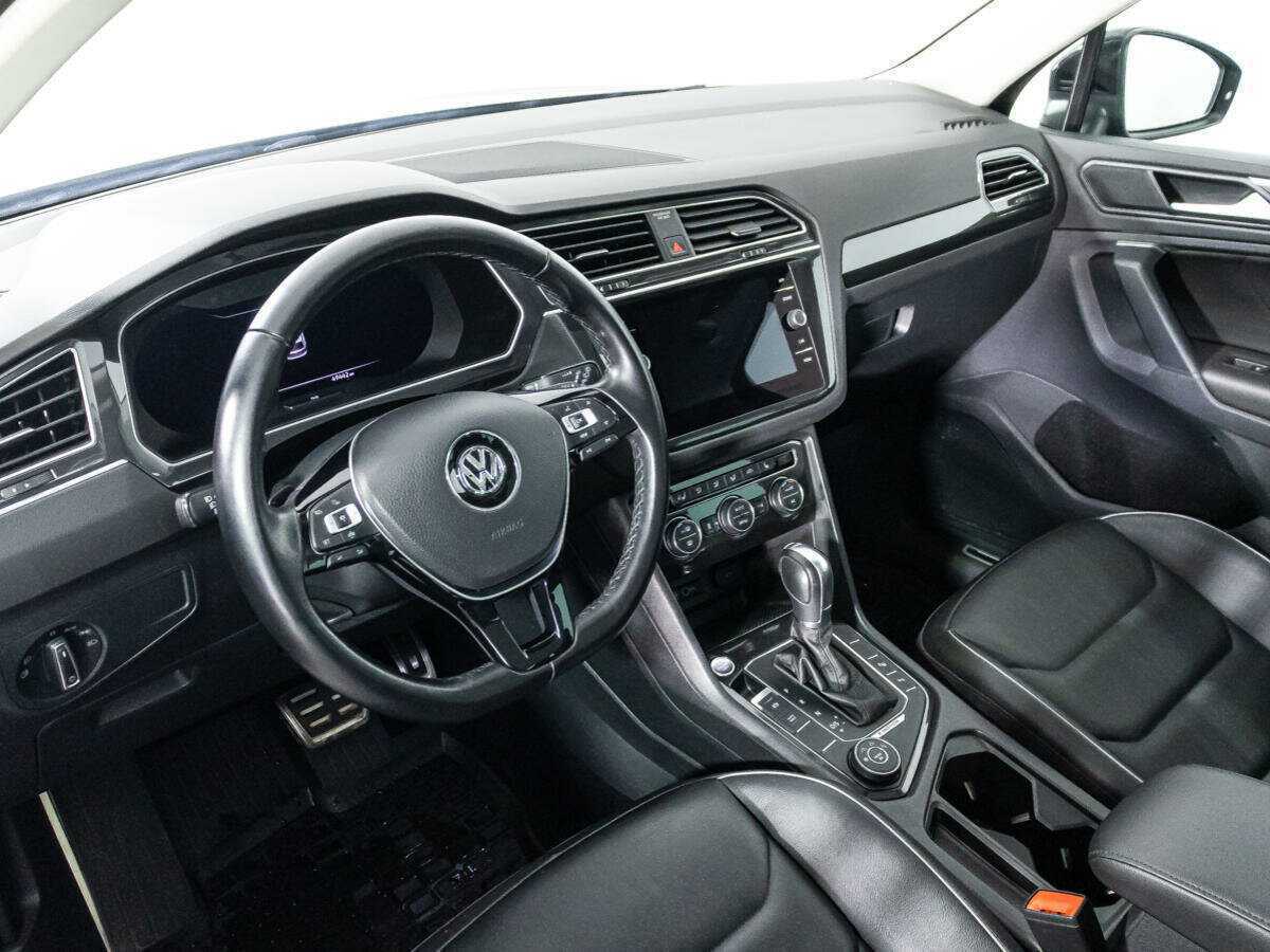 Volkswagen Tiguan с пробегом — 2018 год. Фото: #10