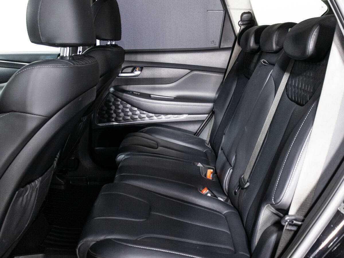 Hyundai Santa Fe с пробегом — 2020 год. Фото: #9