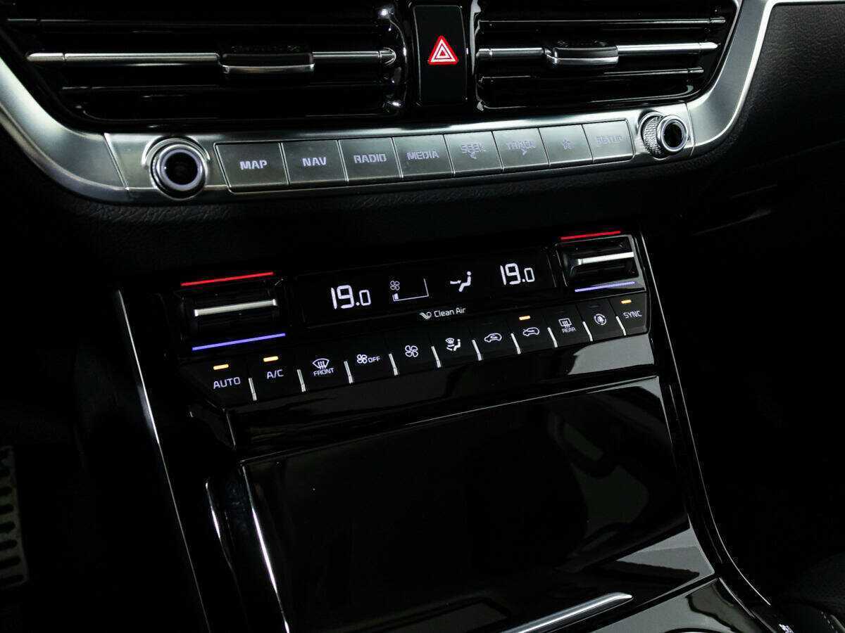 Kia Mohave с пробегом — 2022 год. Фото: #24