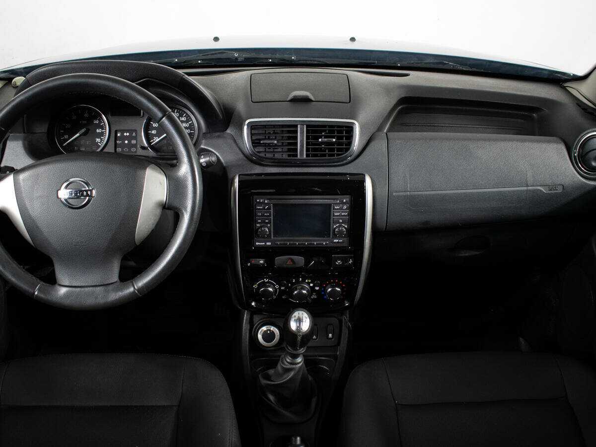 Nissan Terrano с пробегом — 2014 год. Фото: #11