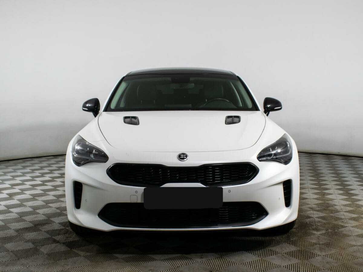 Kia Stinger с пробегом — 2021 год. Фото: #1