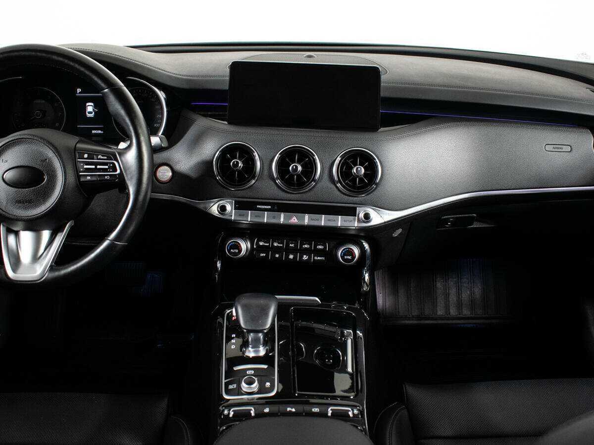 Kia Stinger с пробегом — 2021 год. Фото: #7