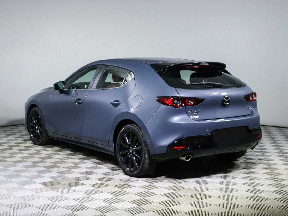 Mazda 3 с пробегом — 2023 год. Фото: #5