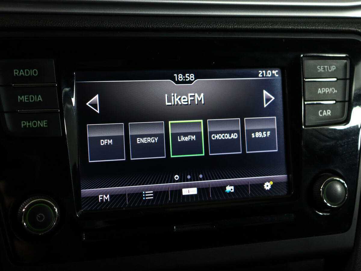 Skoda Rapid с пробегом — 2019 год. Фото: #16