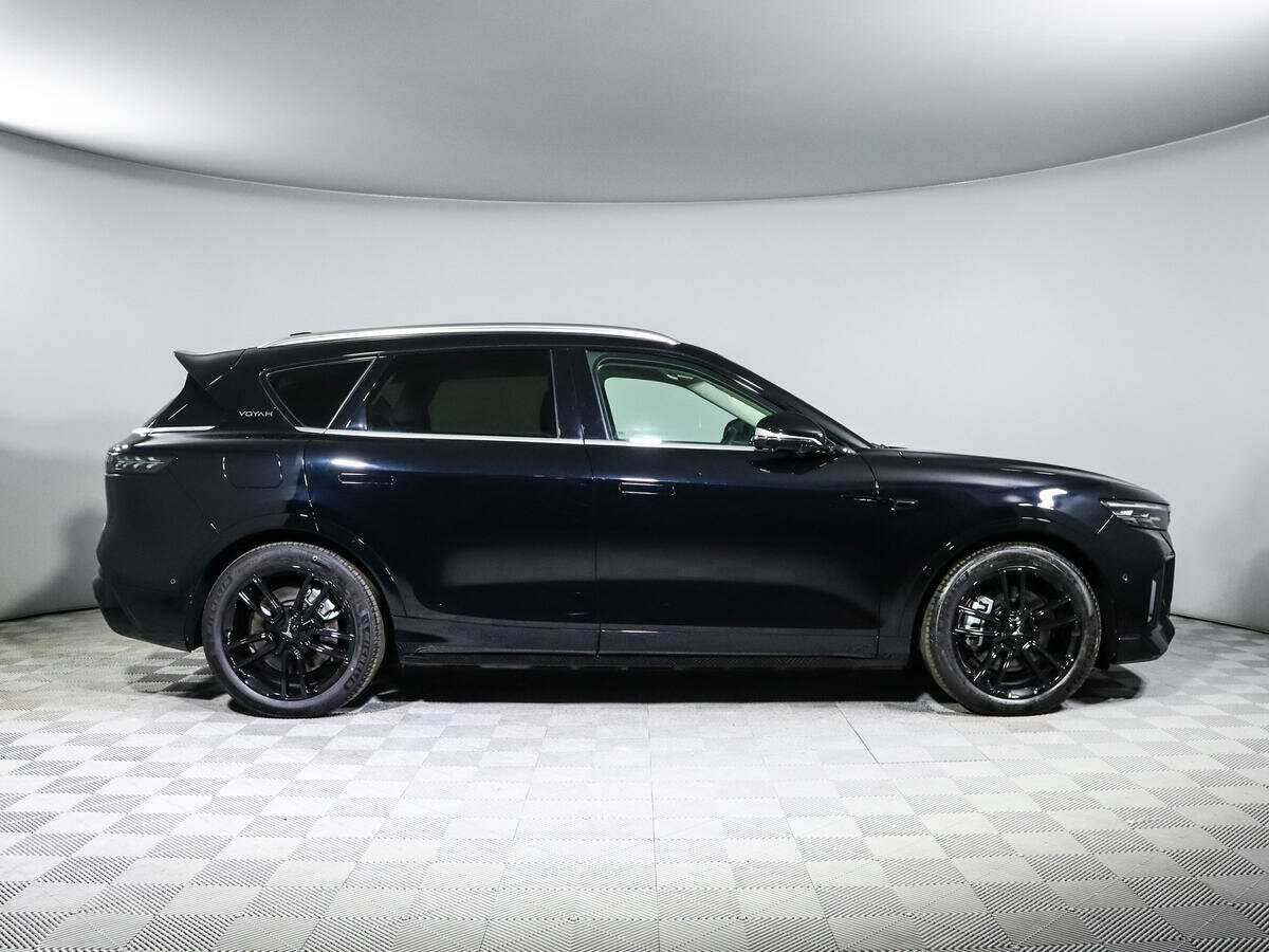 Voyah Free с пробегом — 2023 год. Фото: #3