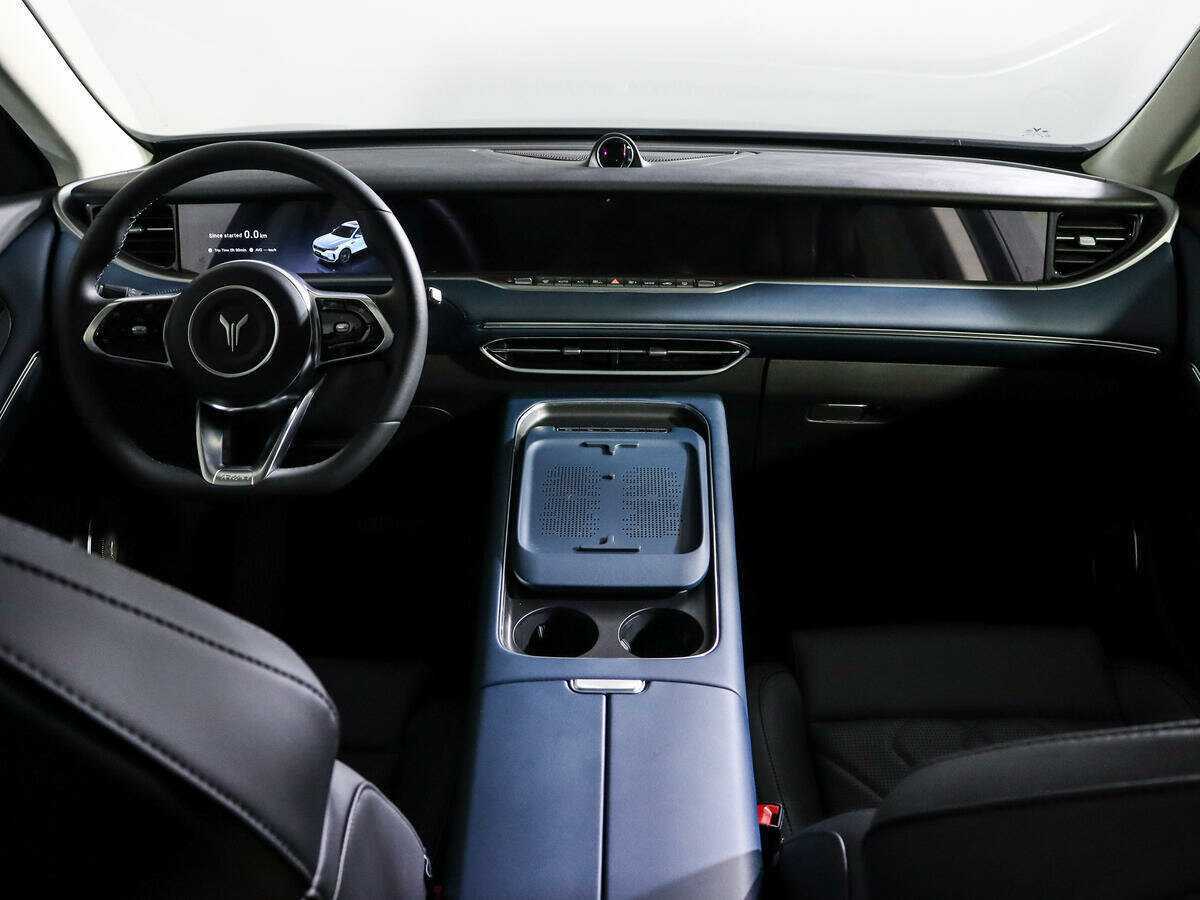 Voyah Free с пробегом — 2023 год. Фото: #11