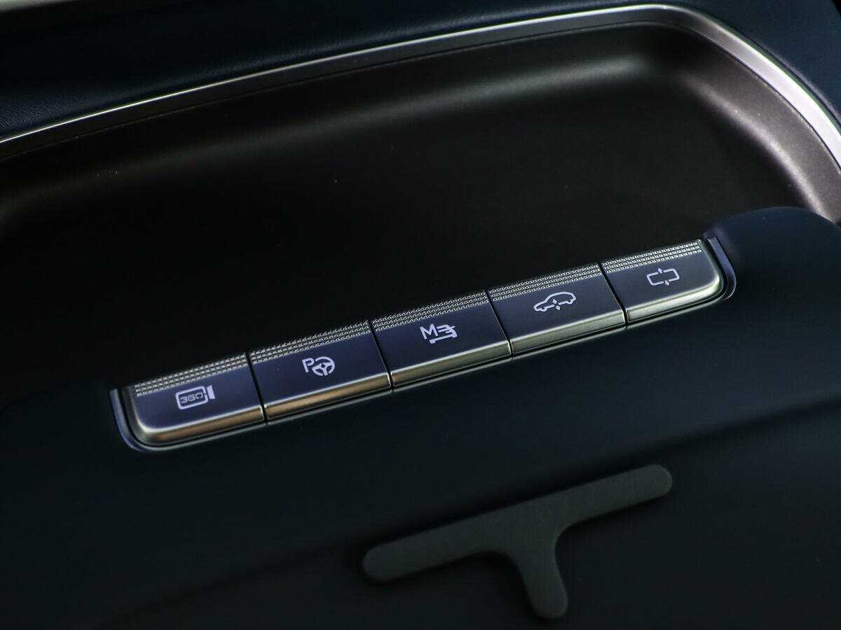 Voyah Free с пробегом — 2023 год. Фото: #24