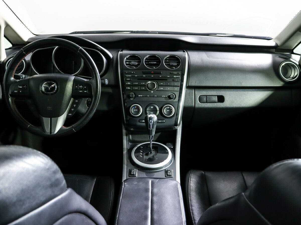 Mazda CX-7 с пробегом — 2010 год. Фото: #11