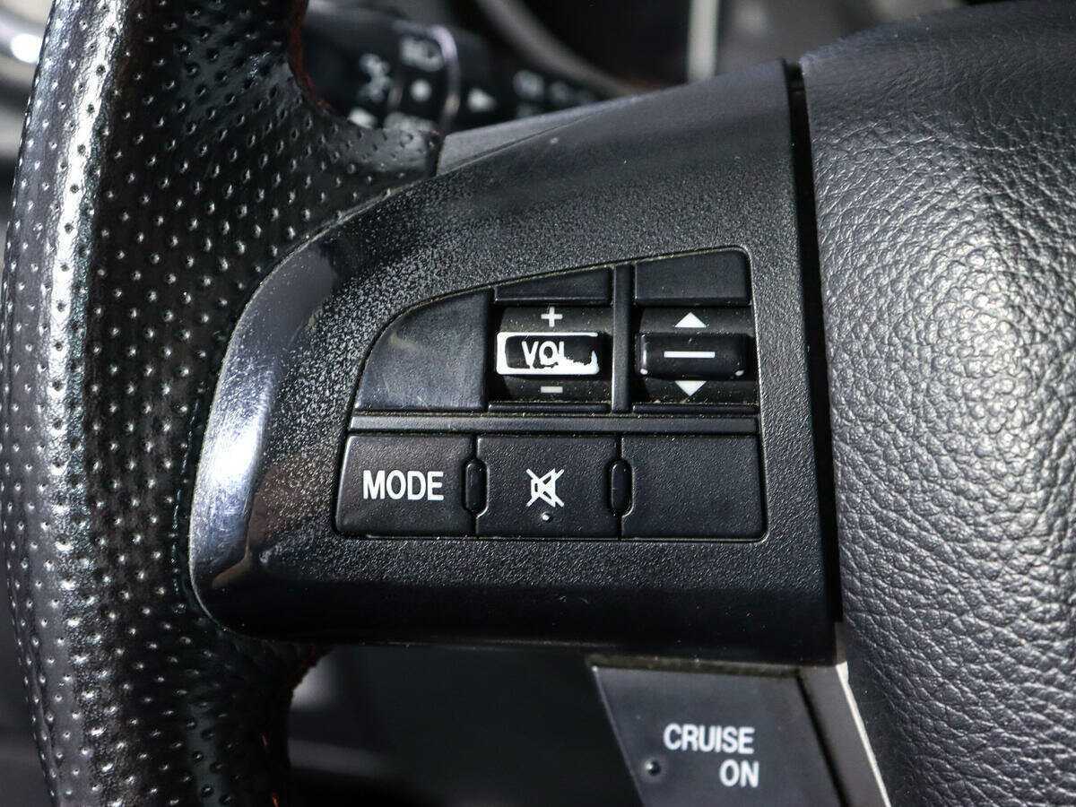 Mazda CX-7 с пробегом — 2010 год. Фото: #17