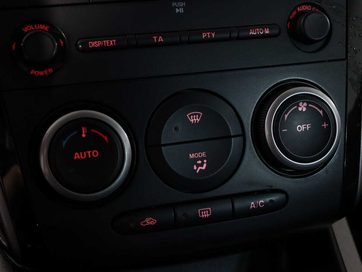 Mazda CX-7 с пробегом — 2010 год. Фото: #20