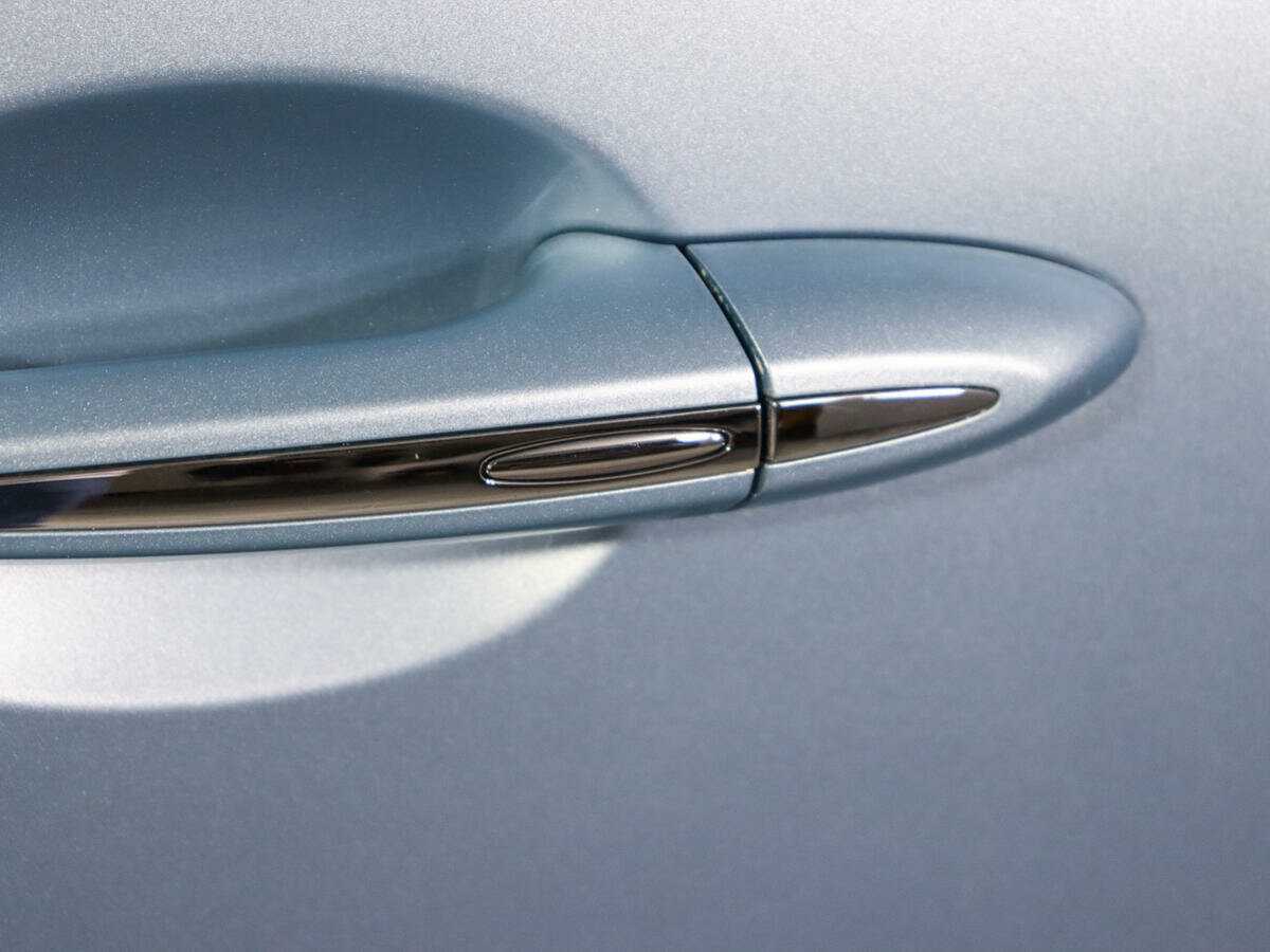 Jaguar XJ с пробегом — 2012 год. Фото: #13