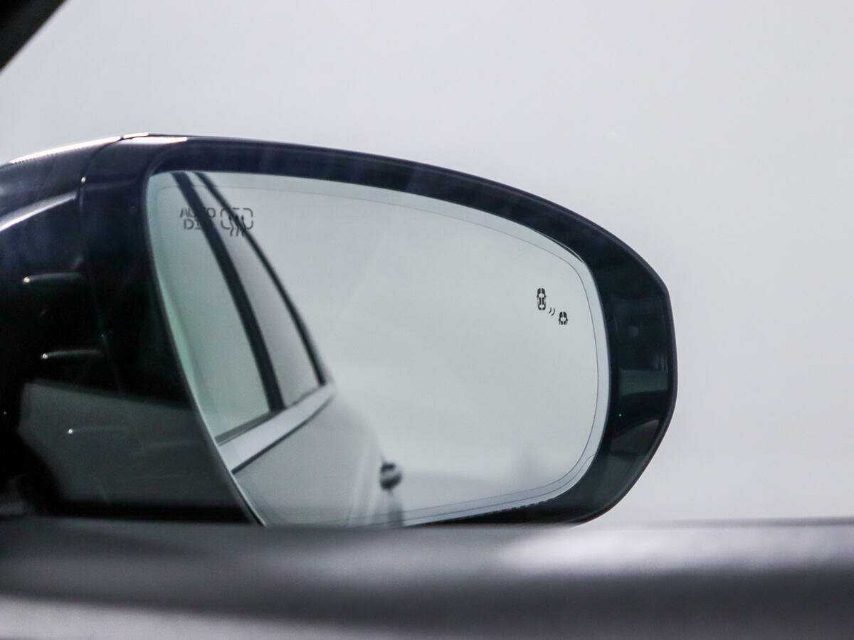 Kia K900 с пробегом — 2019 год. Фото: #22