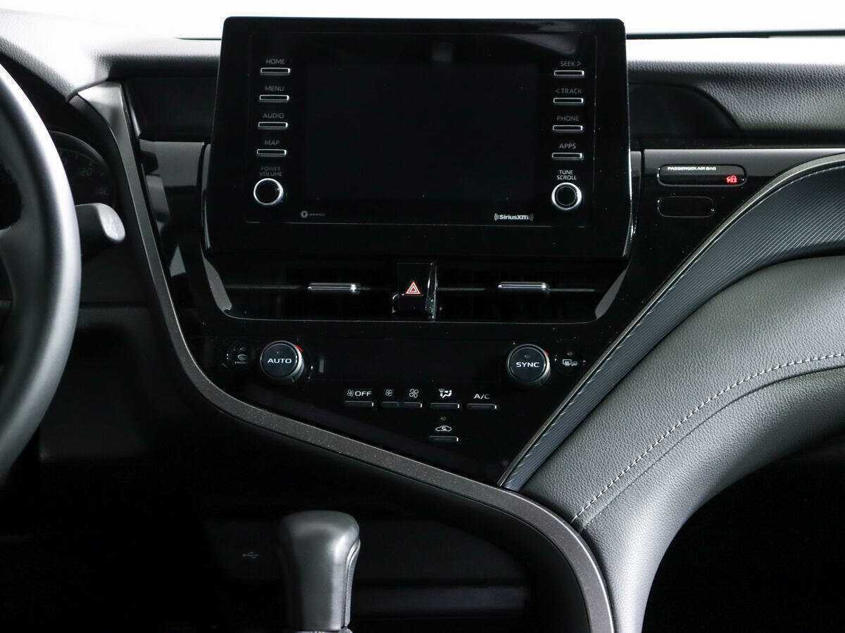 Toyota Camry с пробегом — 2022 год. Фото: #12