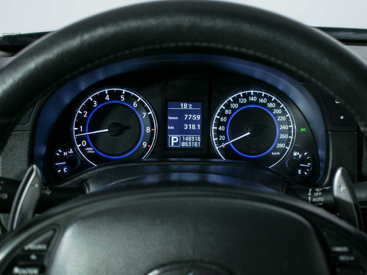 Infiniti G с пробегом — 2012 год. Фото: #10