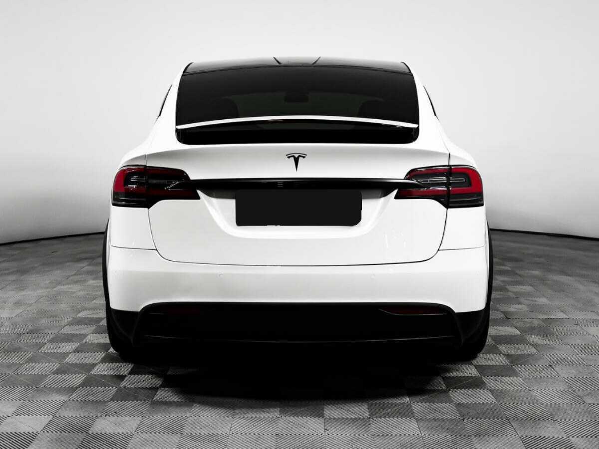 Tesla Model X с пробегом — 2018 год. Фото: #3