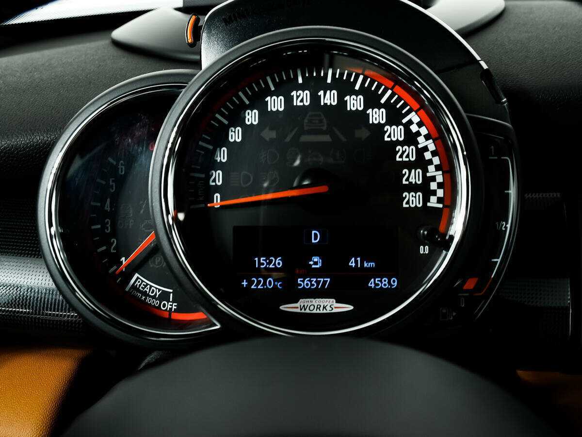 Mini Hatch с пробегом — 2019 год. Фото: #9