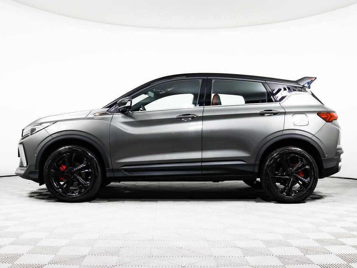 Geely Coolray с пробегом — 2023 год. Фото: #7