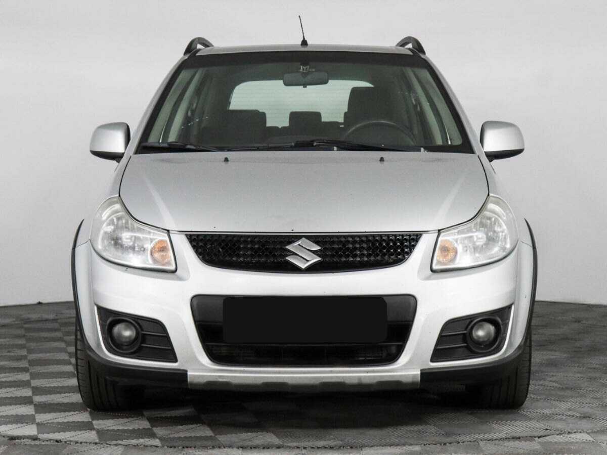 Suzuki SX4 с пробегом — 2011 год. Фото: #1