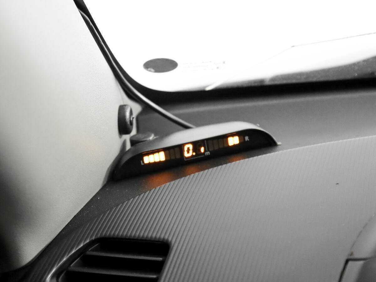 Mitsubishi Pajero Sport с пробегом — 2011 год. Фото: #12