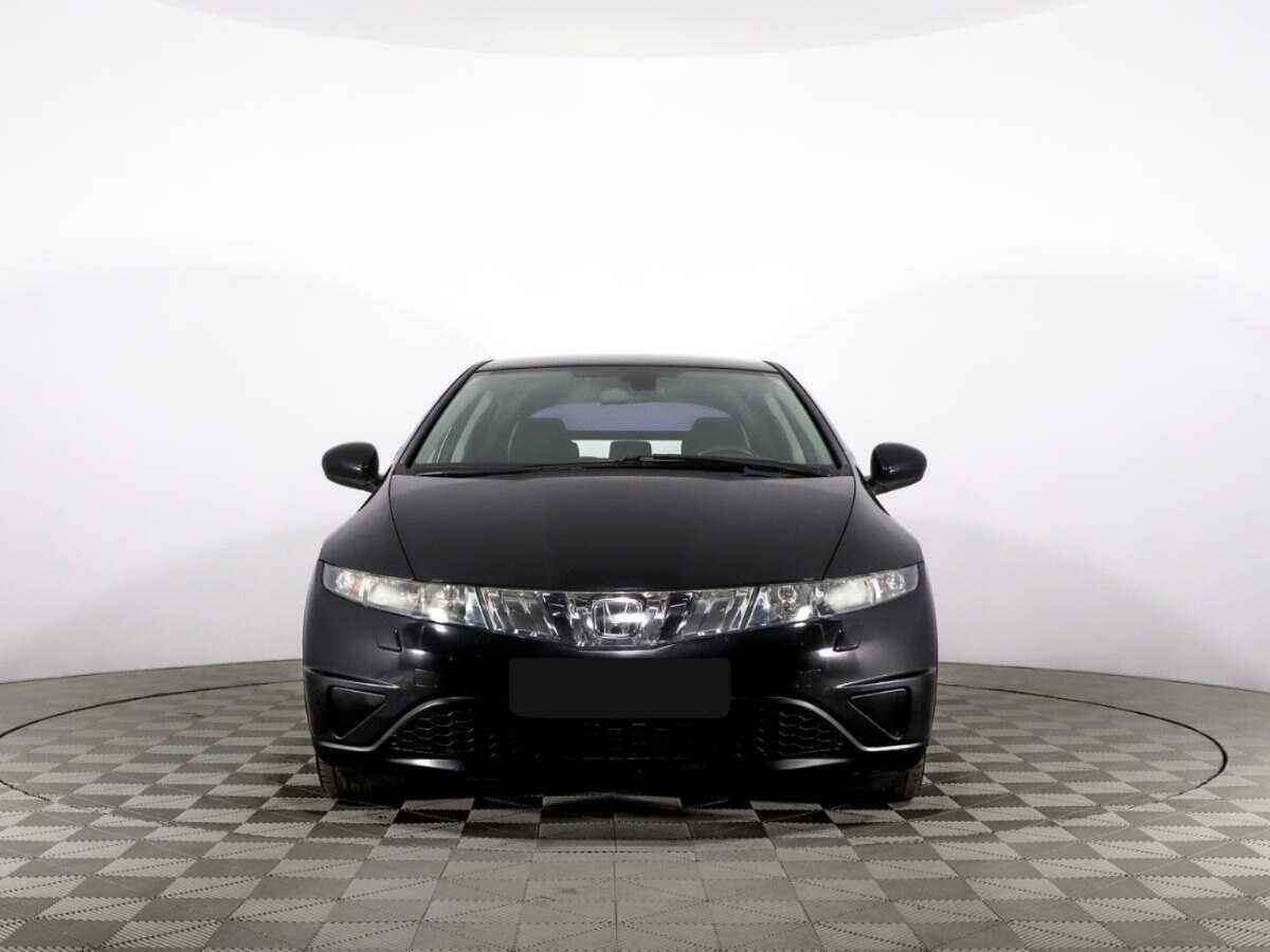 Honda Civic с пробегом — 2008 год. Фото: #1