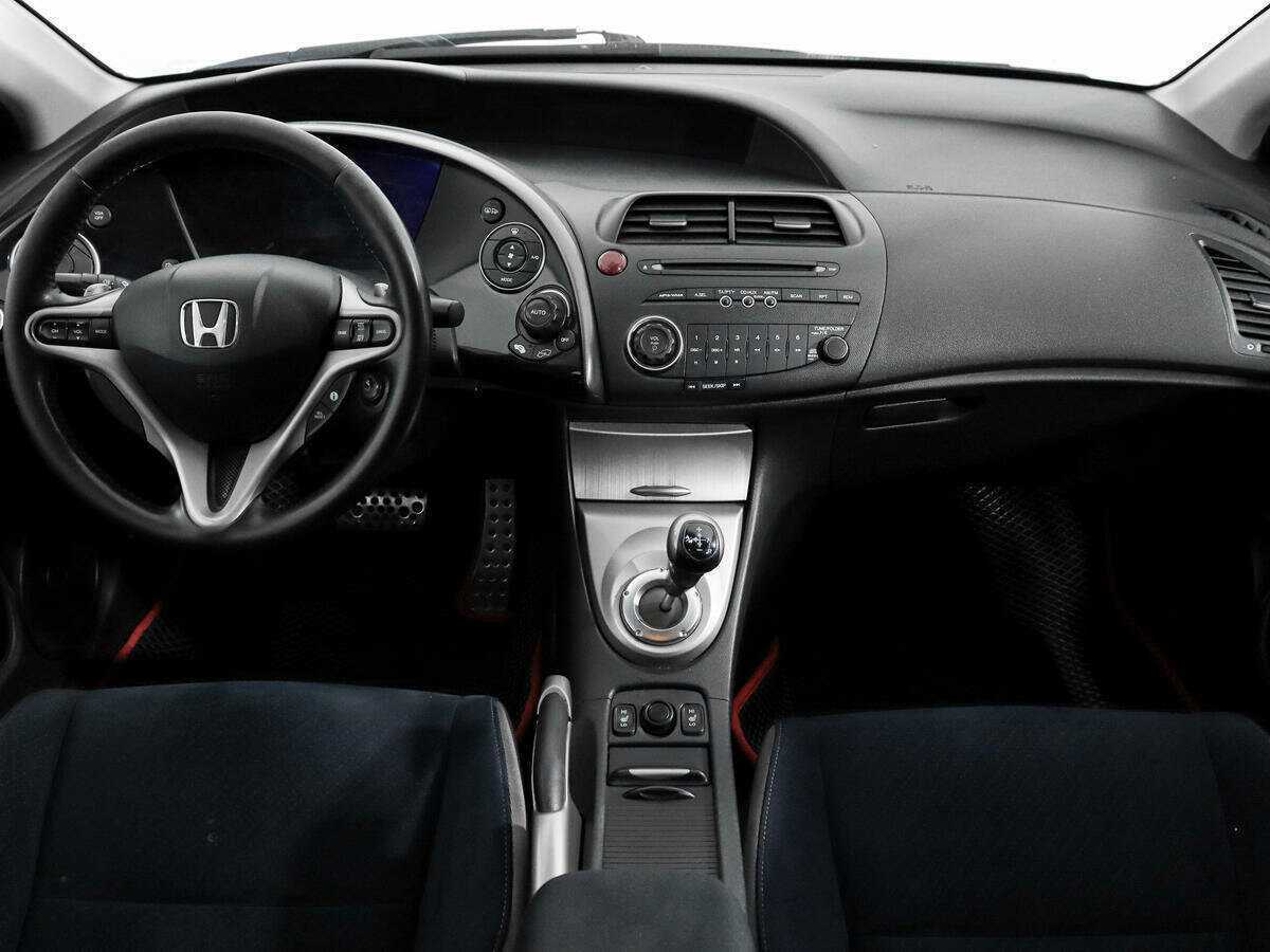 Honda Civic с пробегом — 2008 год. Фото: #11