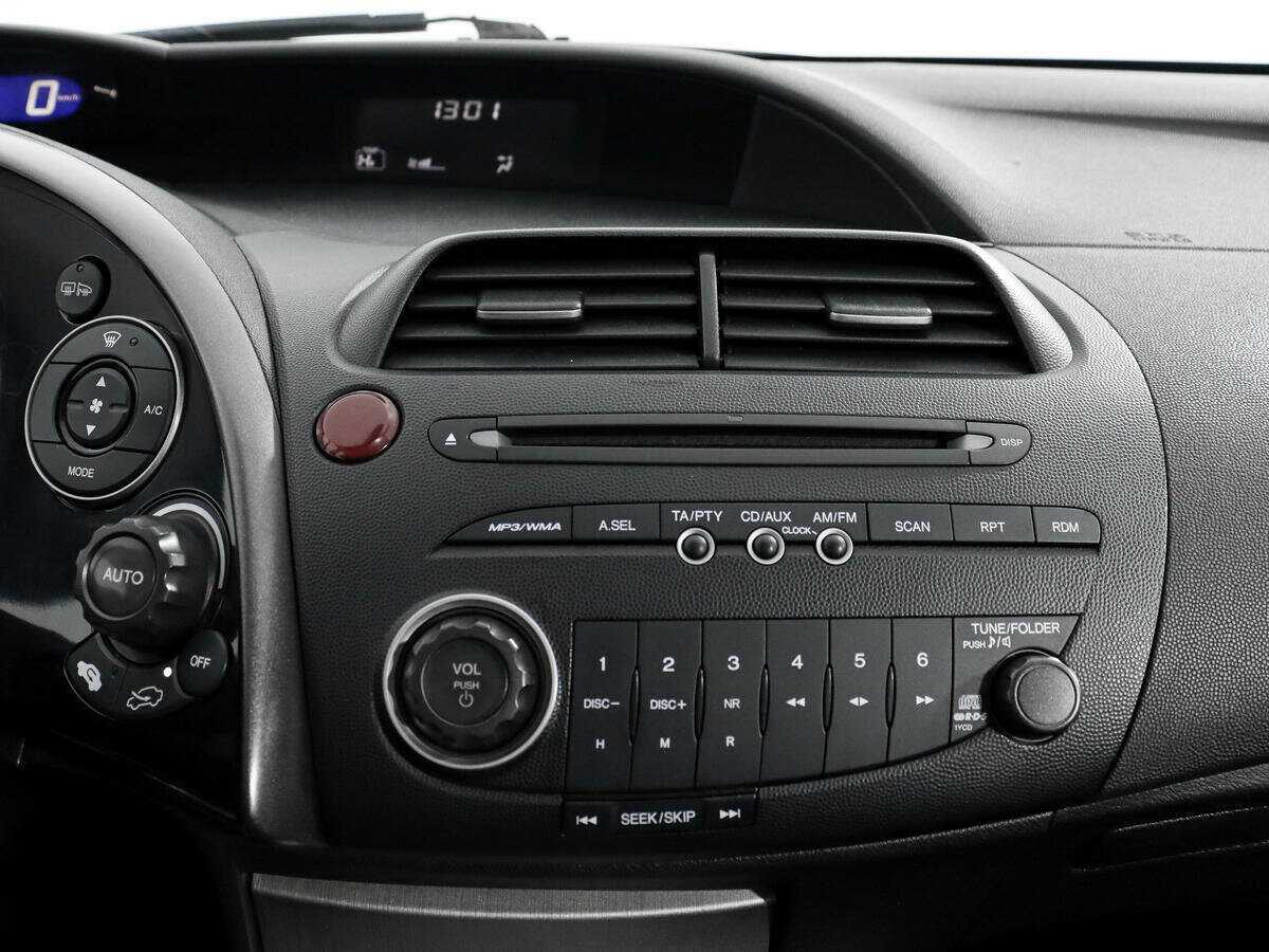 Honda Civic с пробегом — 2008 год. Фото: #12