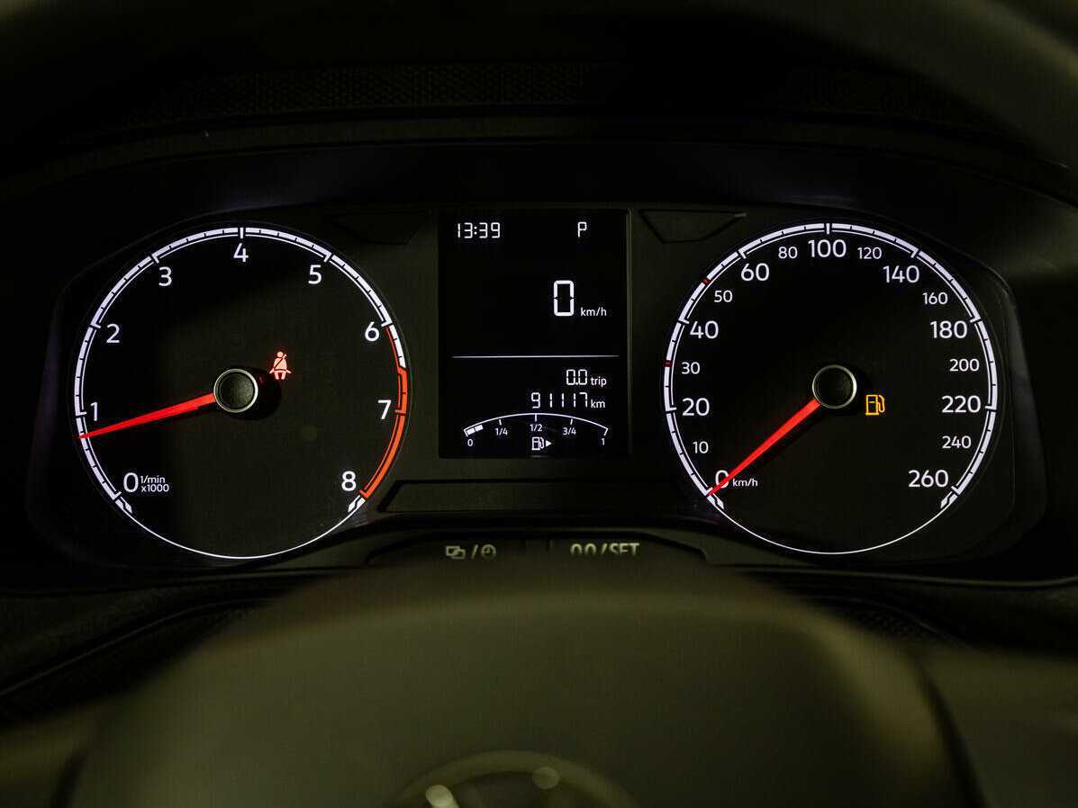 Volkswagen Polo с пробегом — 2020 год. Фото: #9