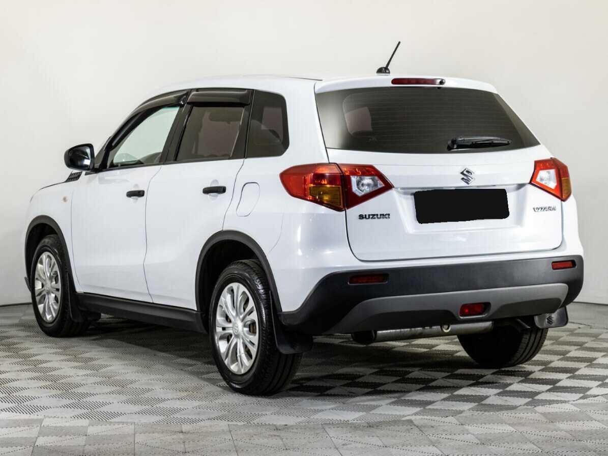 Suzuki Vitara с пробегом — 2017 год. Фото: #6