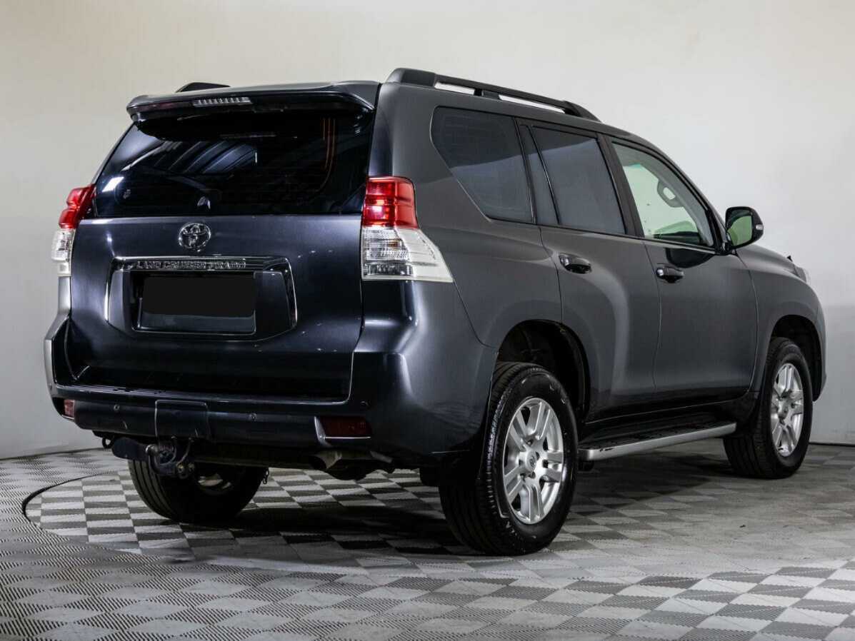Toyota Land Cruiser Prado с пробегом — 2010 год. Фото: #3