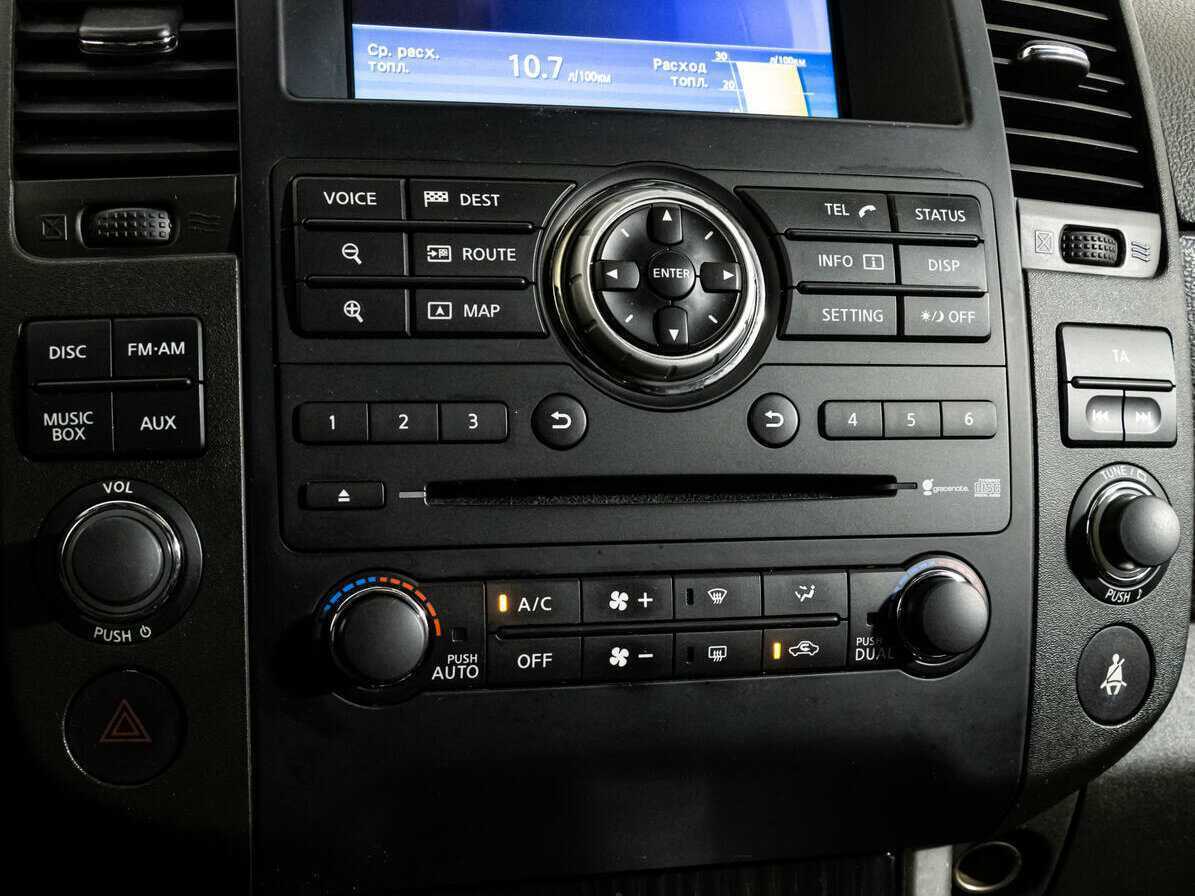 Nissan Pathfinder с пробегом — 2010 год. Фото: #12