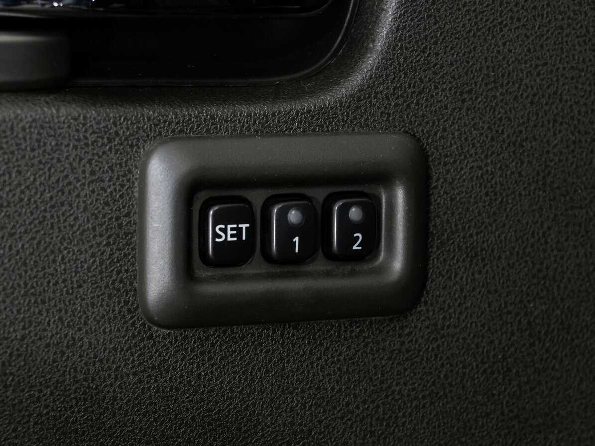 Nissan Pathfinder с пробегом — 2010 год. Фото: #17