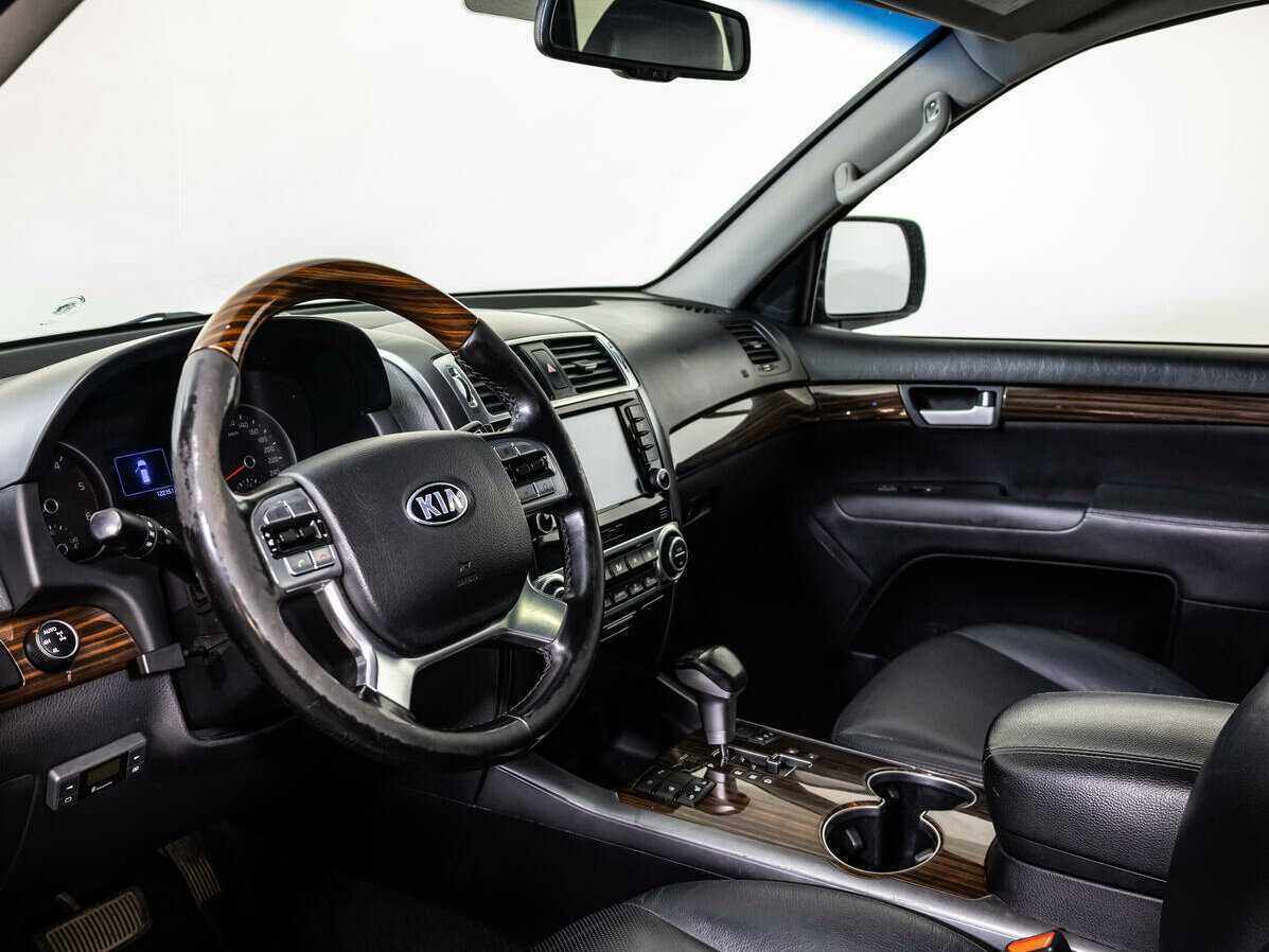 Kia Mohave с пробегом — 2017 год. Фото: #10