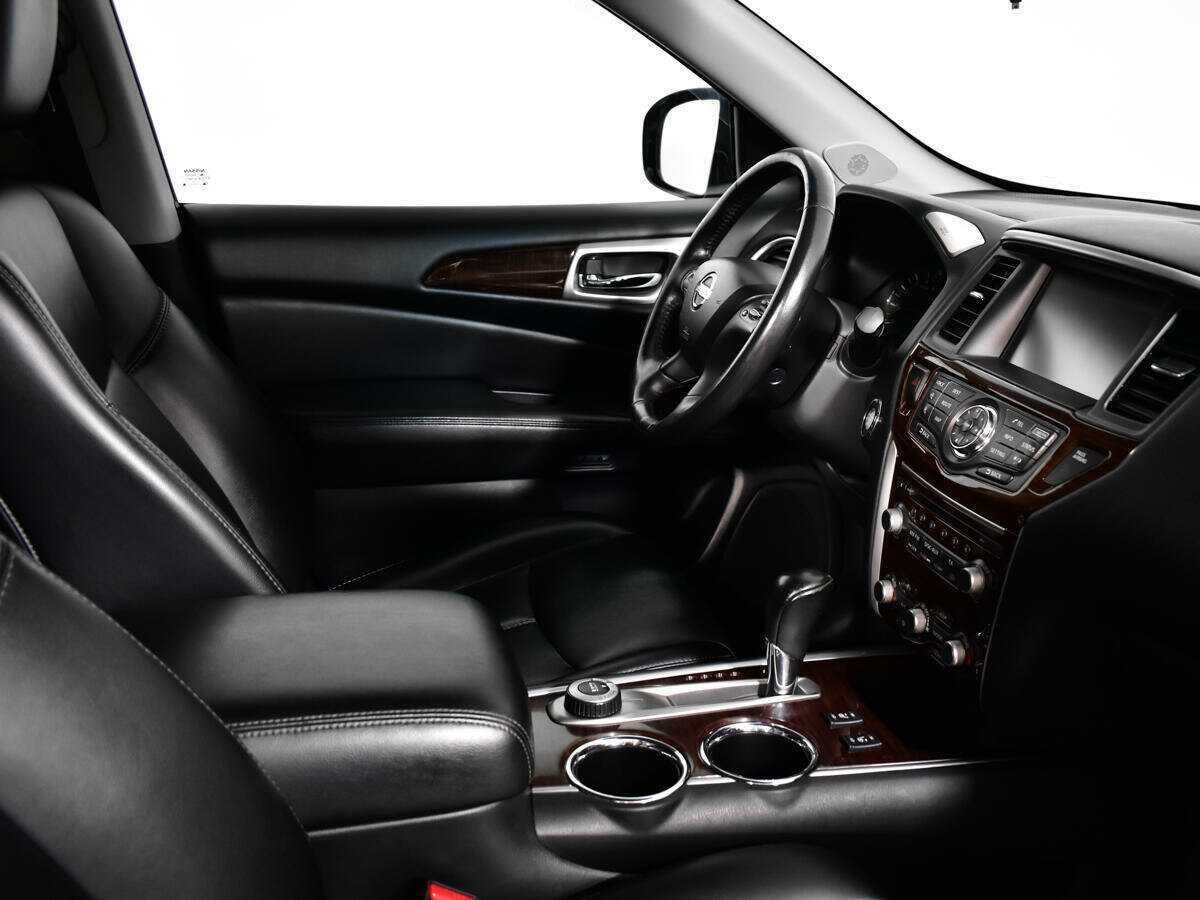 Nissan Pathfinder с пробегом — 2014 год. Фото: #8