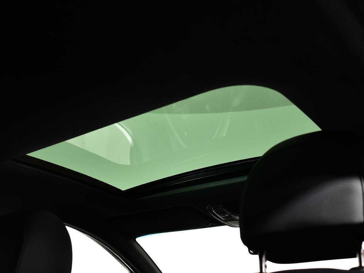 Kia Stinger с пробегом — 2019 год. Фото: #10