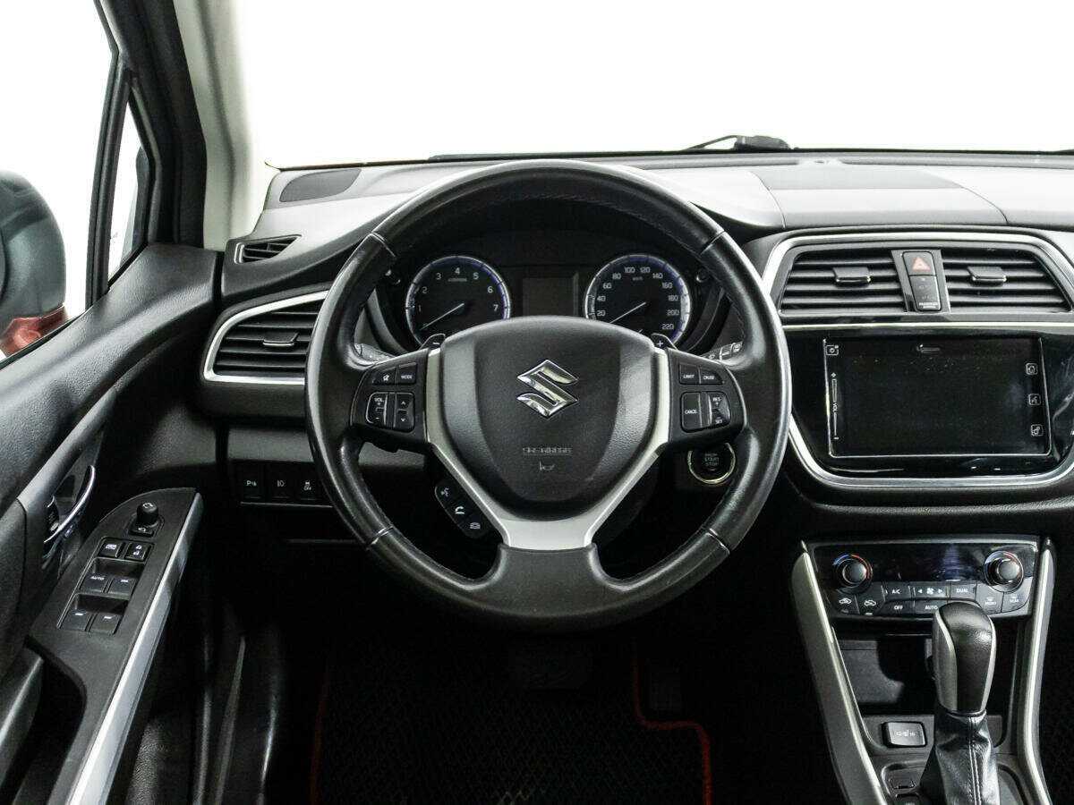 Suzuki SX4 с пробегом — 2021 год. Фото: #17