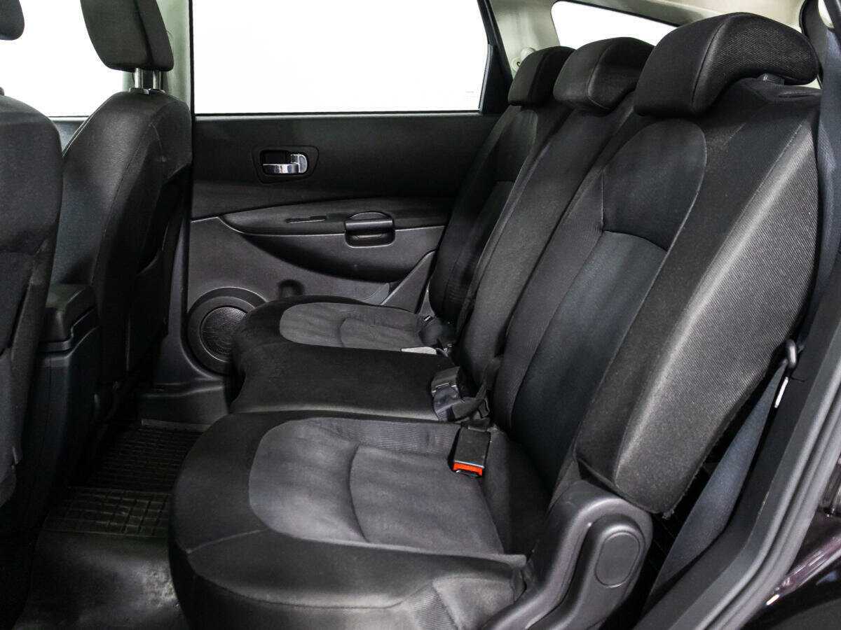 Nissan Qashqai+2 с пробегом — 2010 год. Фото: #9