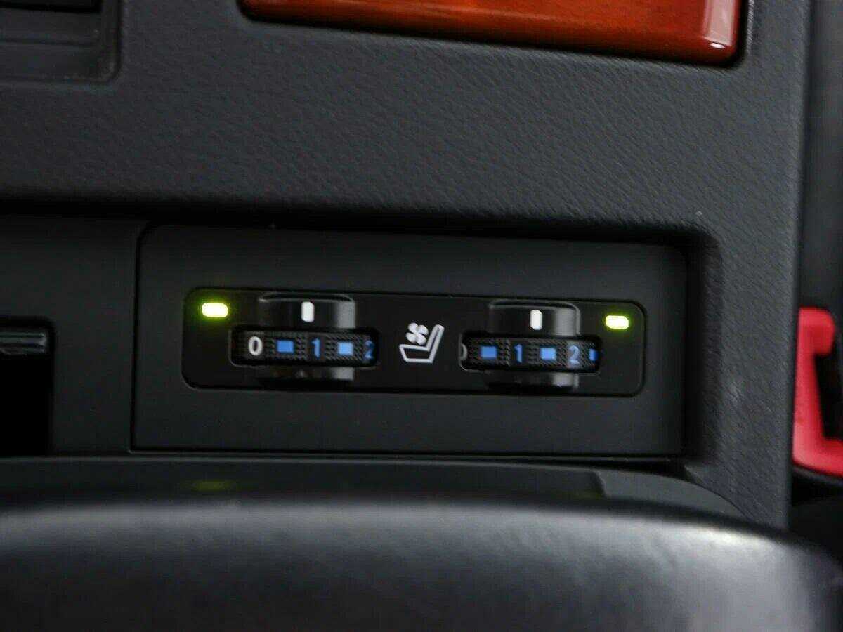 Lexus RX с пробегом — 2010 год. Фото: #19