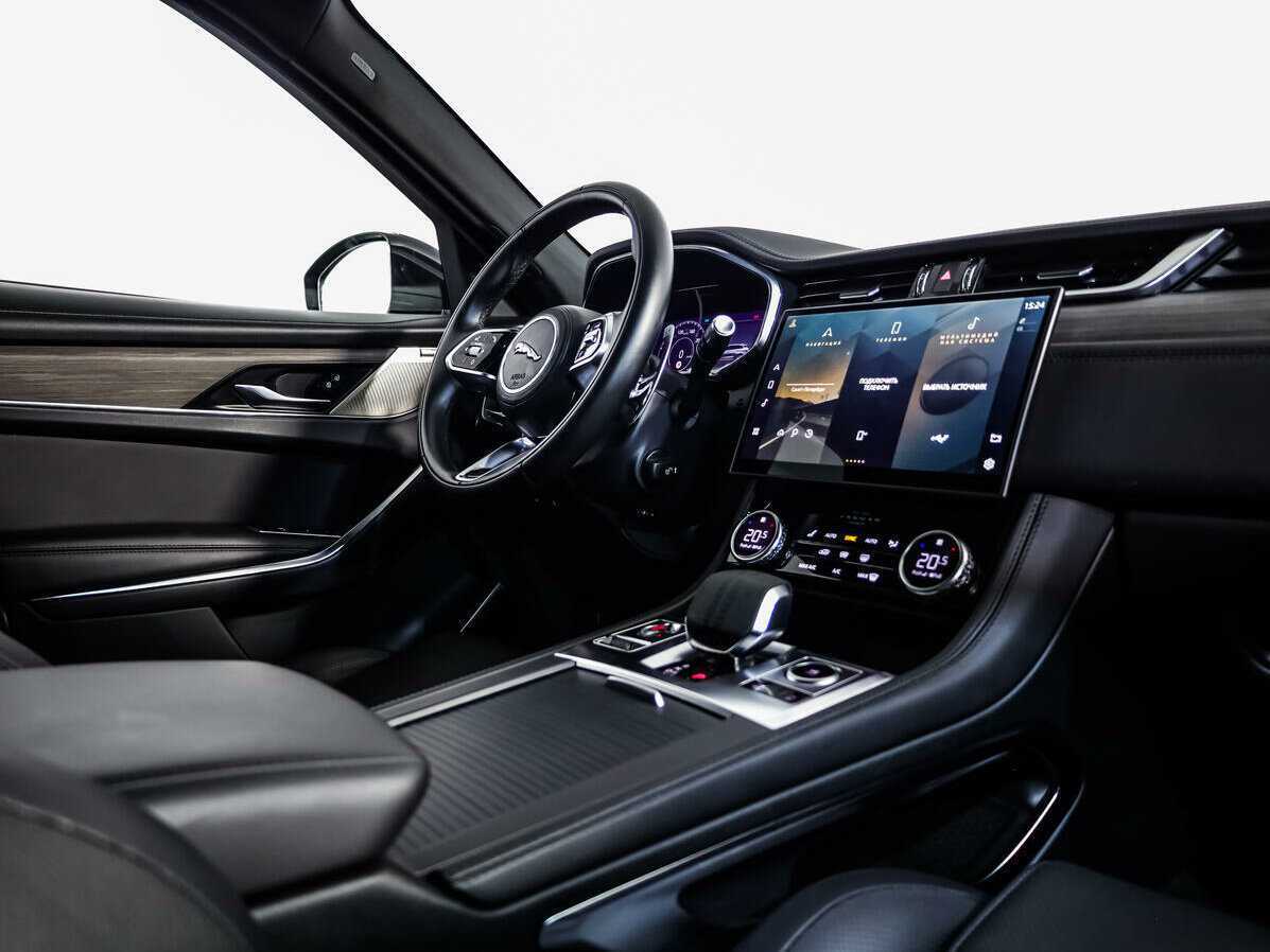 Jaguar F-Pace с пробегом — 2021 год. Фото: #7