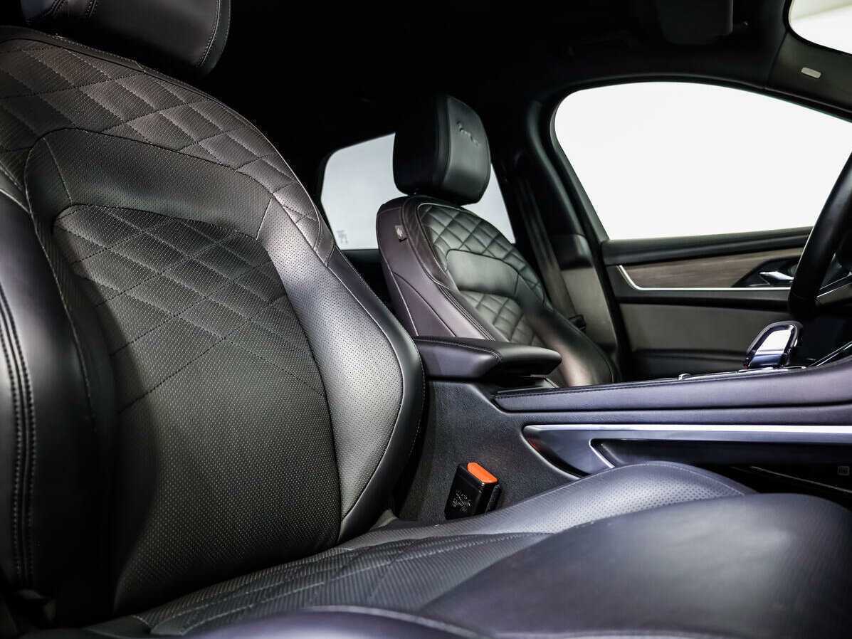 Jaguar F-Pace с пробегом — 2021 год. Фото: #10