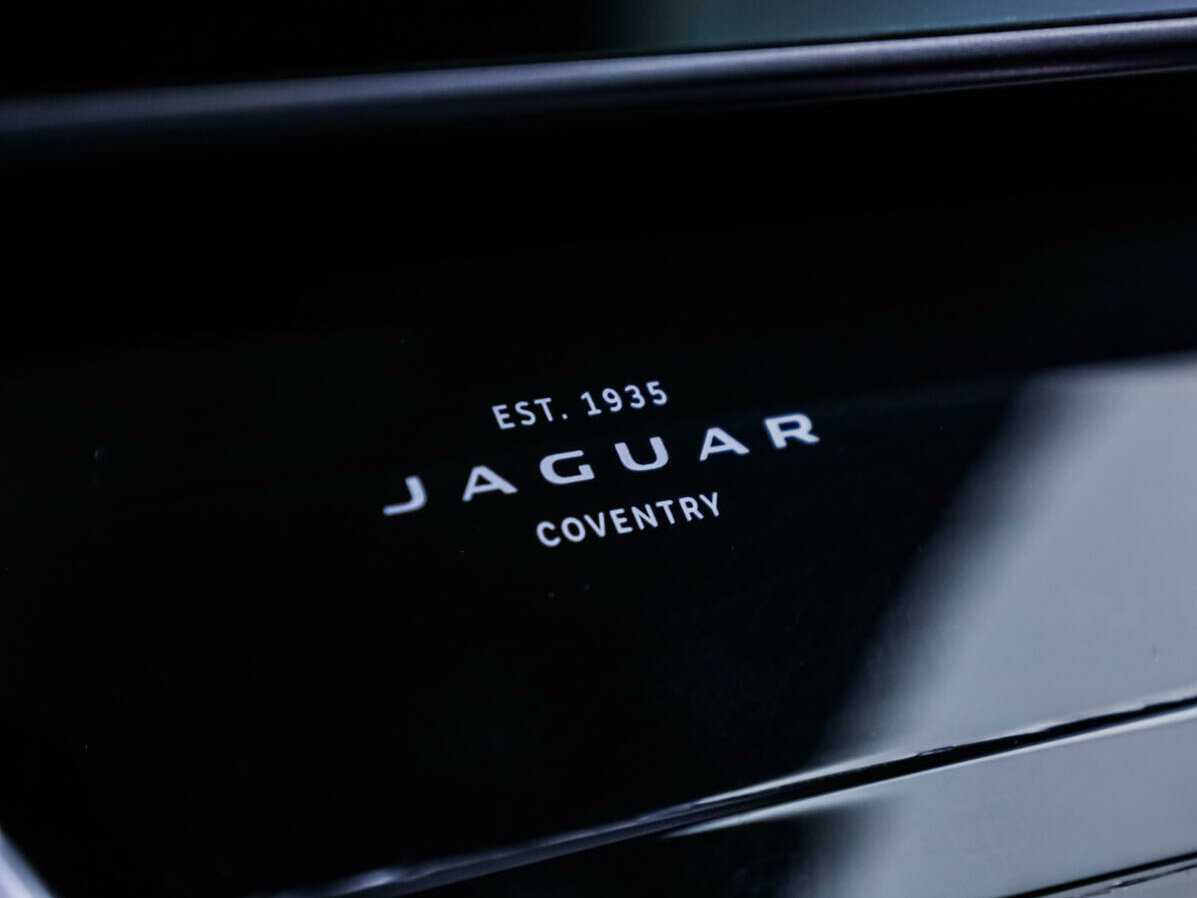 Jaguar F-Pace с пробегом — 2021 год. Фото: #17