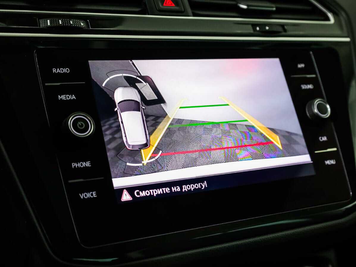 Volkswagen Tiguan с пробегом — 2020 год. Фото: #12