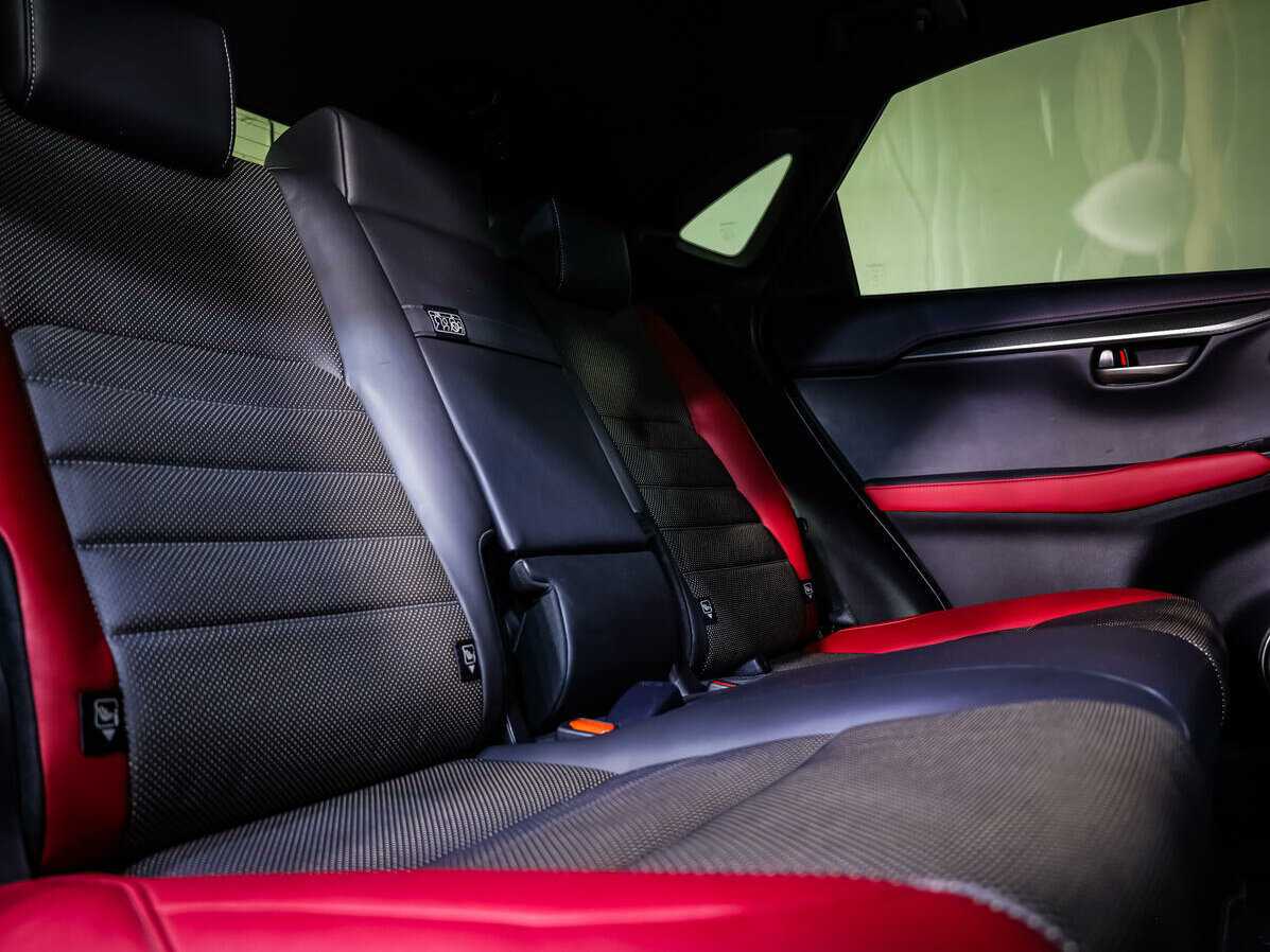 Lexus NX с пробегом — 2020 год. Фото: #11