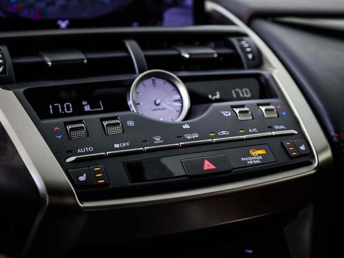 Lexus NX с пробегом — 2020 год. Фото: #13