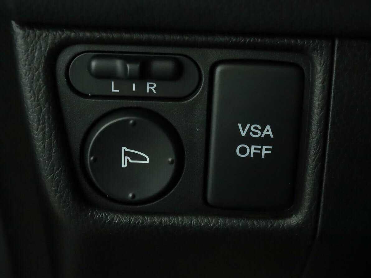 Acura RDX с пробегом — 2008 год. Фото: #12