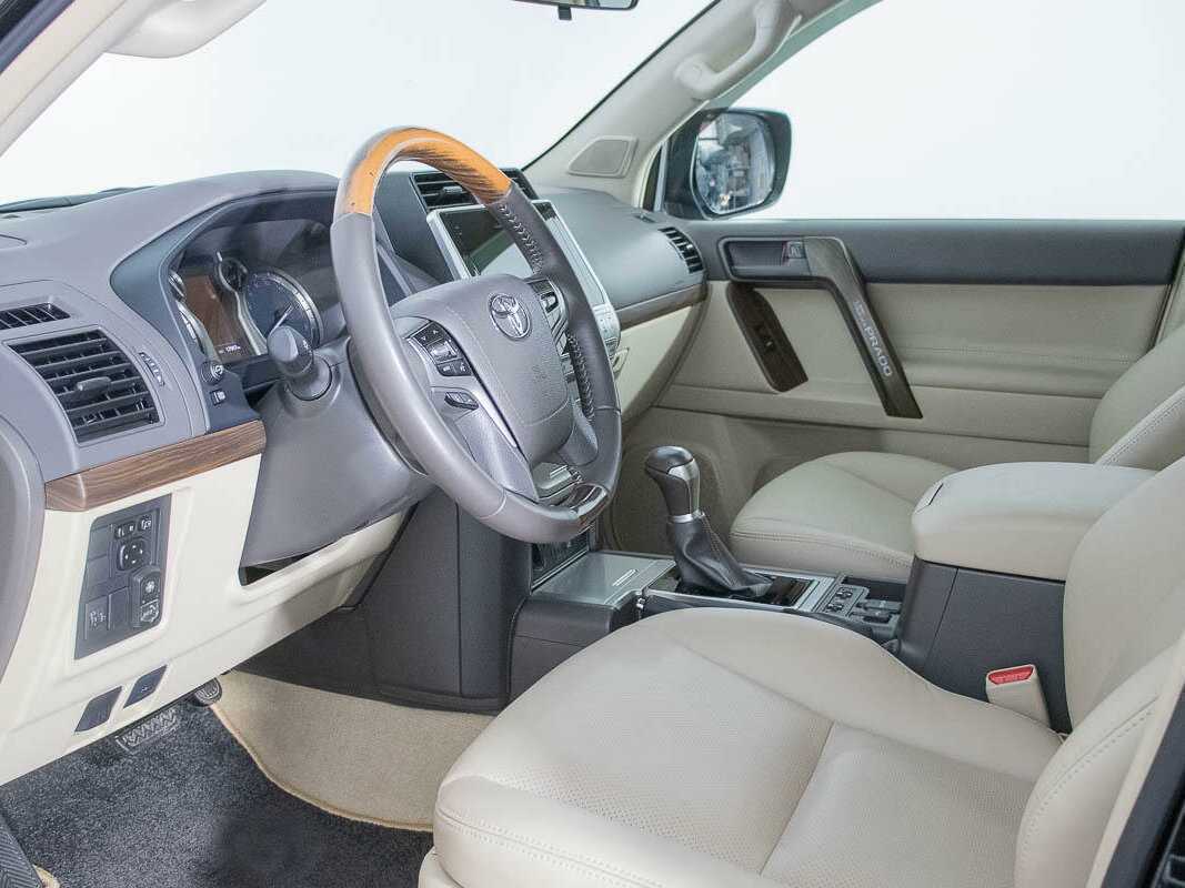 Toyota Land Cruiser Prado с пробегом — 2022 год. Фото: #10