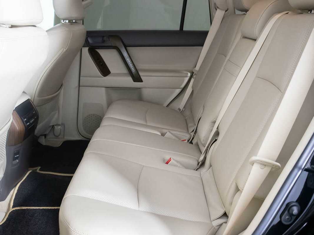 Toyota Land Cruiser Prado с пробегом — 2022 год. Фото: #12