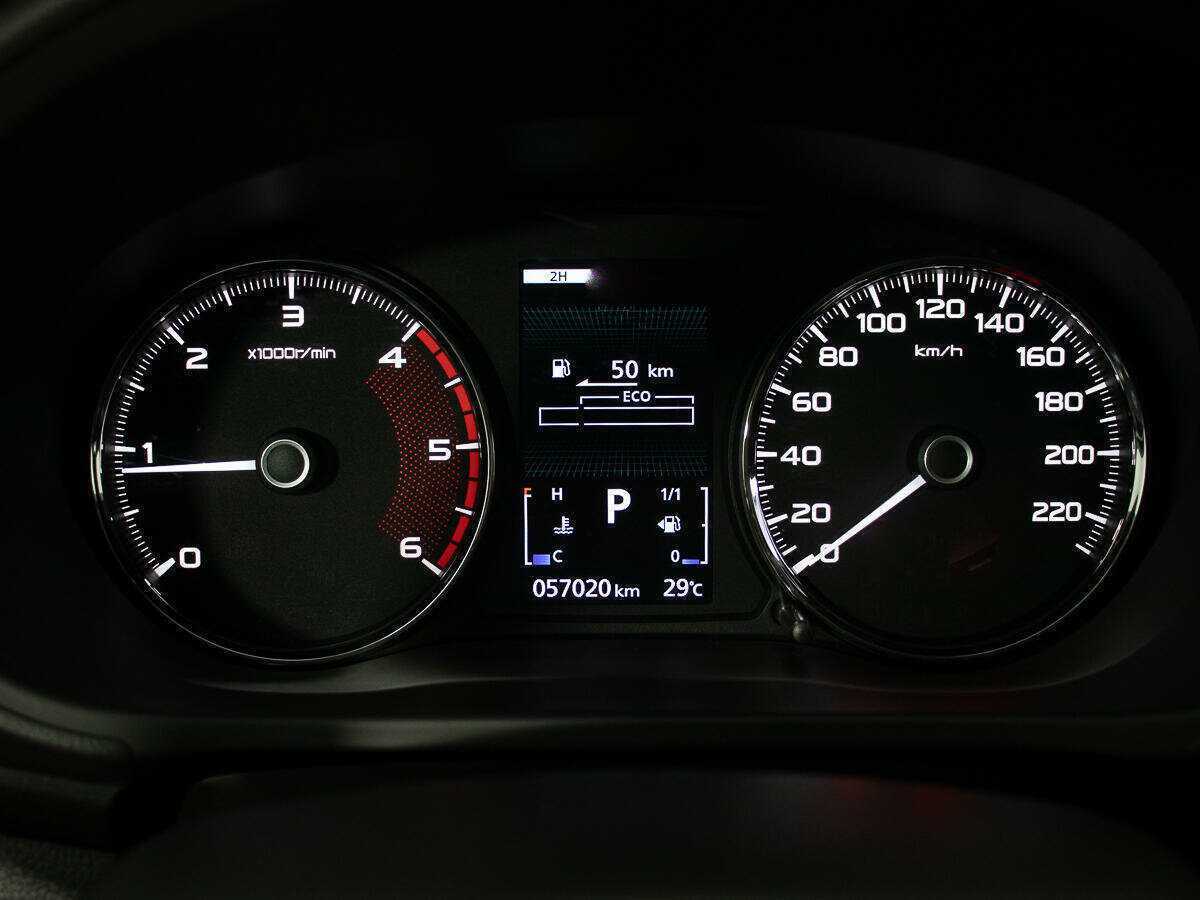 Mitsubishi Pajero Sport с пробегом — 2018 год. Фото: #11