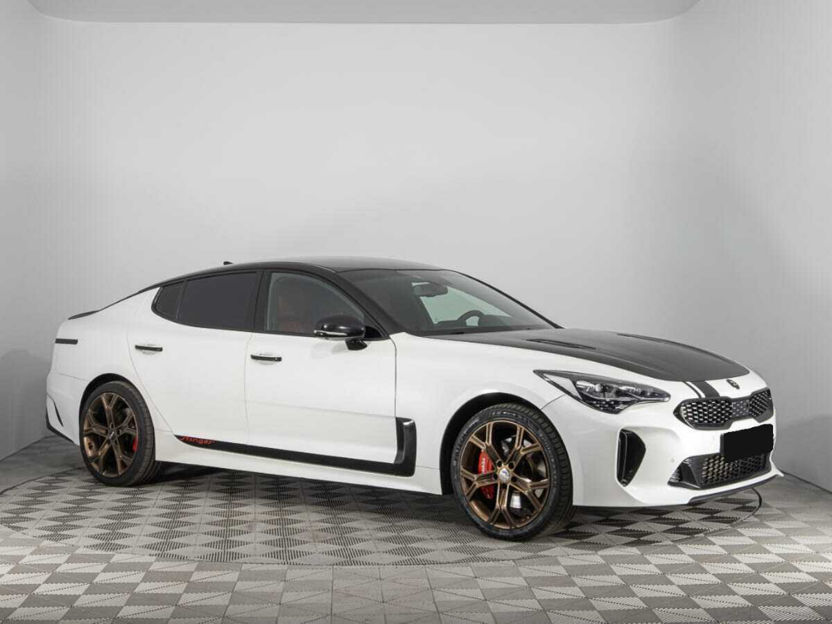 Kia Stinger с пробегом — 2018 год. Фото: #2